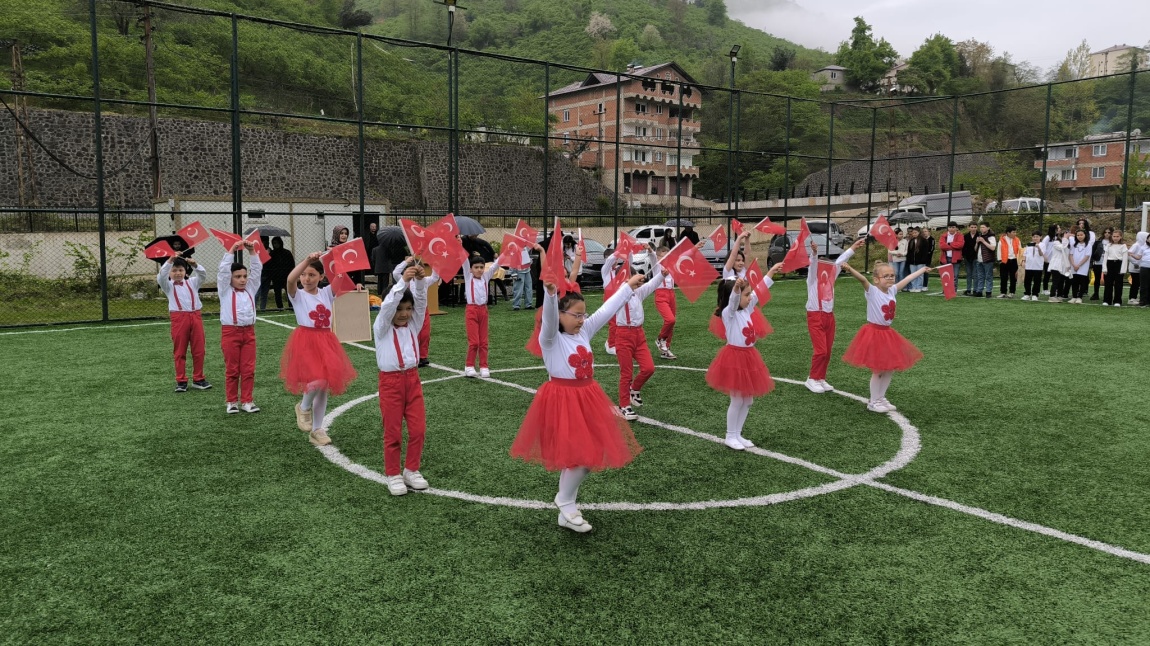 23 Nisan Ulusal Egemenlik ve Çocuk Bayramı